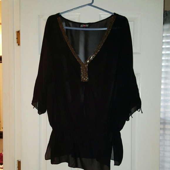 Never worn Sheer blouse - Picture 1 of 4