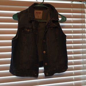 Jean vest