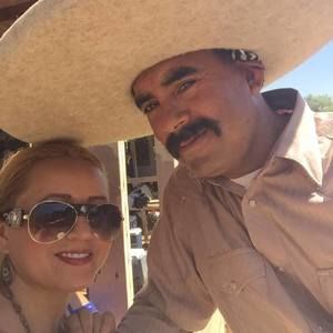 Meet your Posher, Brenda