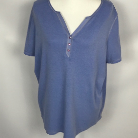 Avenue Henley Tee