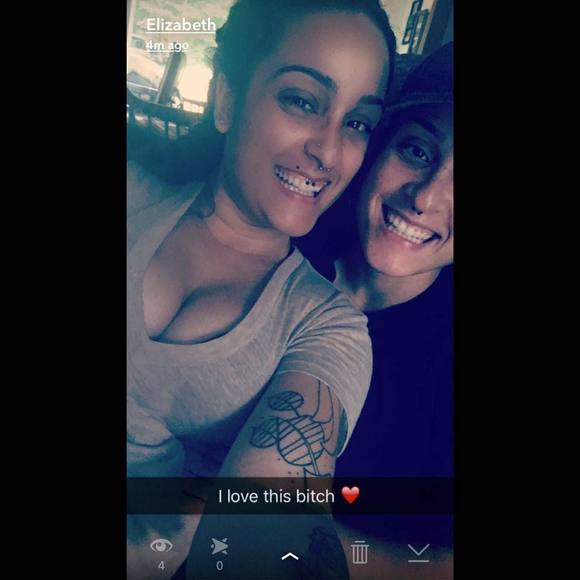 Meet your Posher, Elizabeth