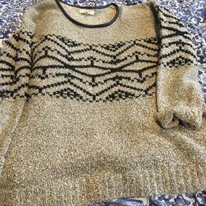 Cozy Brand beige & black sweater six M/L