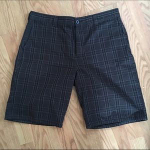 Dickies Cotten stretch blend black plaid shorts 36