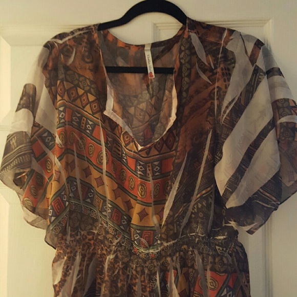 Multi color blouse. Worn once - Picture 2 of 4