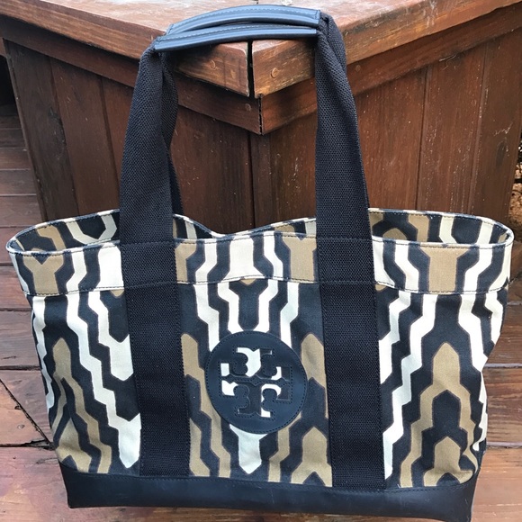 Tory Burch Handbags - Tory Burch Bag FINAL PRICE