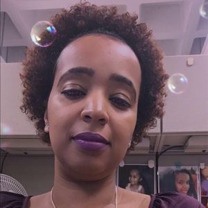 Meet your Posher, Paula