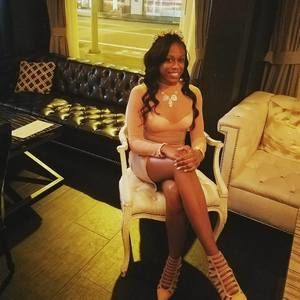 Meet your Posher, Jasmine