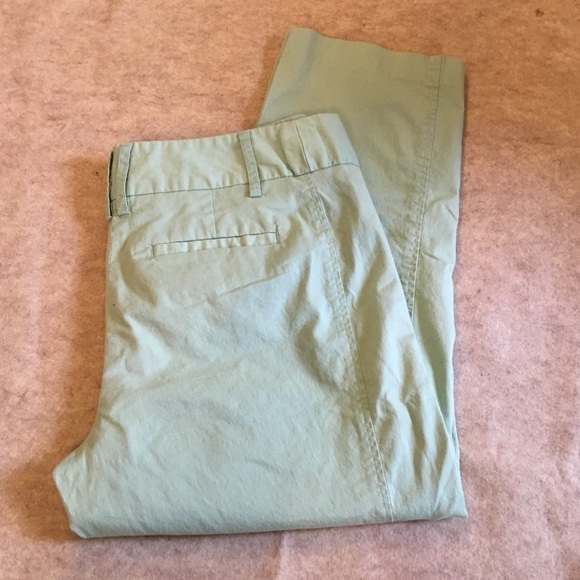 ❌ SOLD ❌ 🔥B2G1F🔥 Mint cotton cropped pants