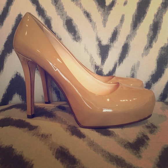 Kate spade patent leather nude heals