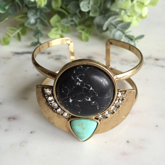 "Cleopatra" Bracelet || Black Marble & Gold Cuff - Picture 2 of 8