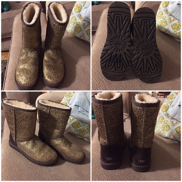 Size 9 cheetah Uggs - like new
