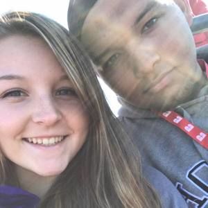 Meet your Posher, Mackenzie