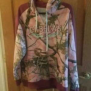Cabelas hoodie