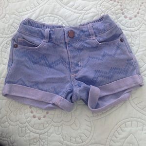 Chevron patter jean shorts