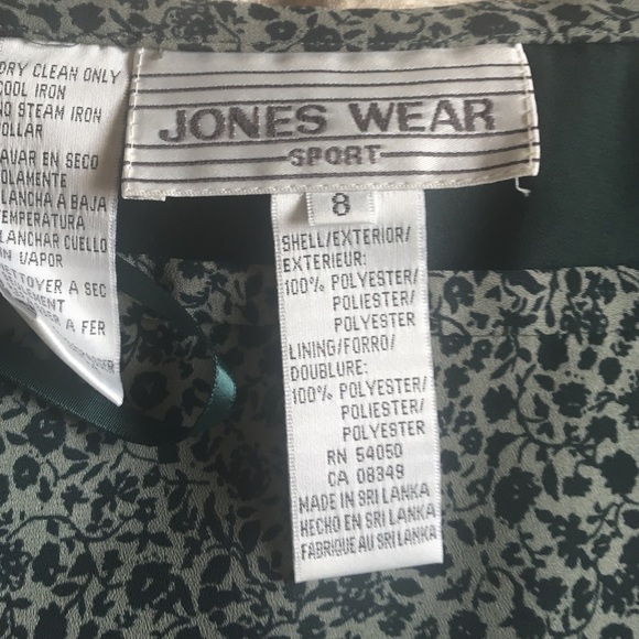 Jones wear full length skirt - Picture 1 of 2