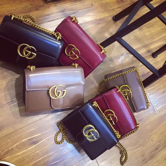 Black Gucci shoulder/cross body bag