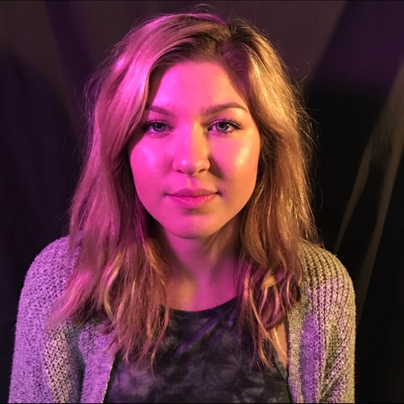 Meet your Posher, Raven