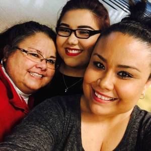 Meet your Posher, Nikki