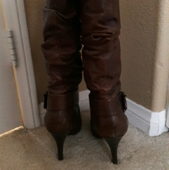 I.N.C. Brown boots - Picture 2 of 3