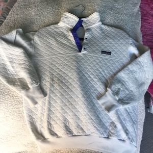 VINTAGE PATAGONIA SWEATER