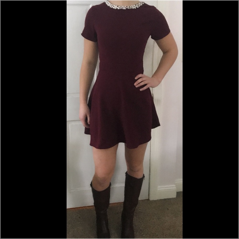Maroon dress with jewel neckline