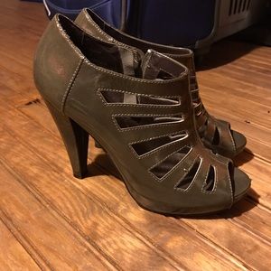 Steve Madden booties