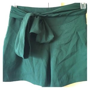 High Waisted Shorts With Bow Belt