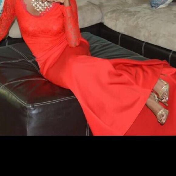 PROM DRESS - Picture 4 of 4