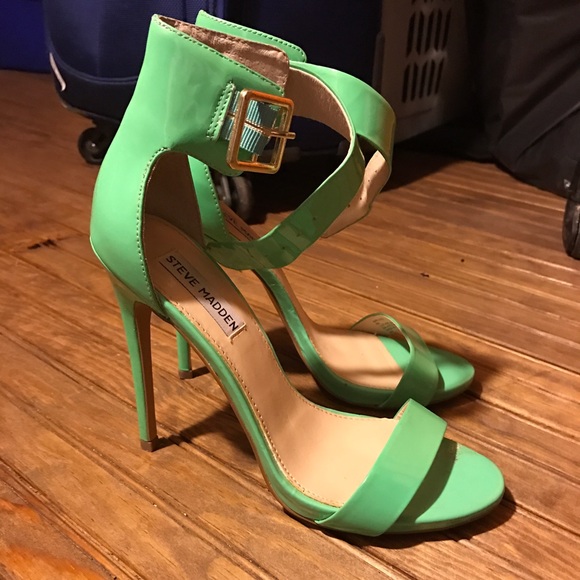 Steve Madden sandals