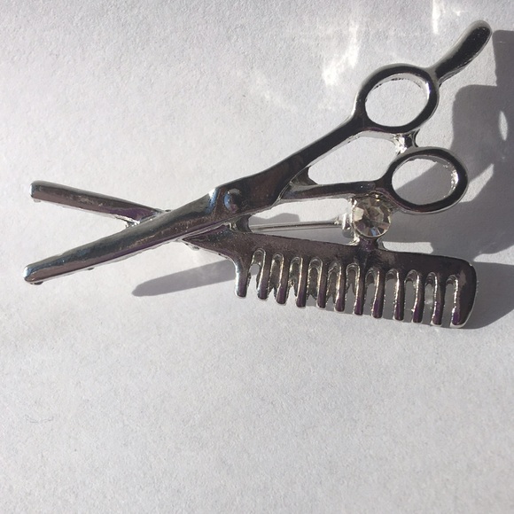 (M3)Silver Hairstylist Brooch - Picture 2 of 4