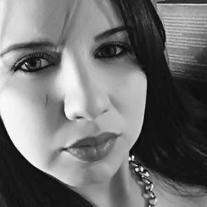 Meet your Posher, Yisell