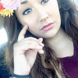 Meet your Posher, Alya