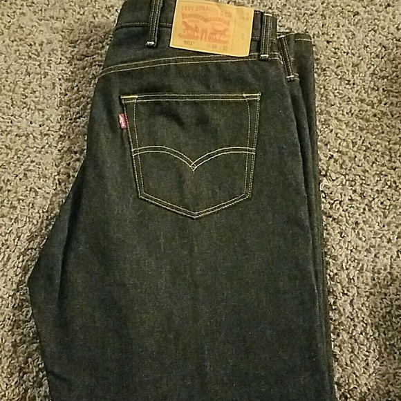 501 Levis - Picture 2 of 2