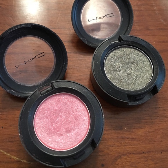 MAC Eyeshadow (2)