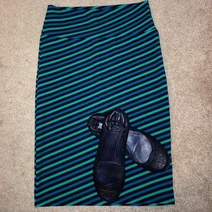 NWOT LuLaRoe Cassie skirt