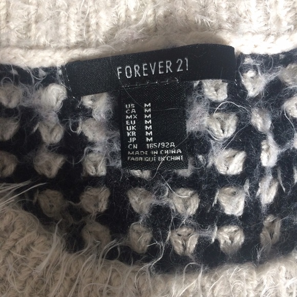 Fuzzy Sweater from Forever 21 - Picture 4 of 6