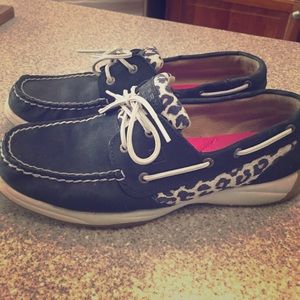 Size 10 black & leopard print Sperrys