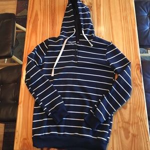 Stripped Hoodie with v-neck button down