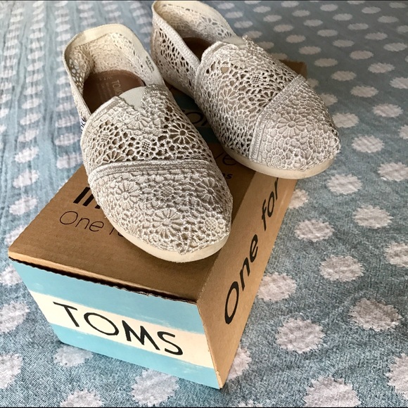 TOMS Shoes - toms classic crochet slip on espadrille natural