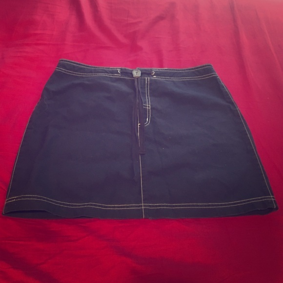DKNY urban skirt