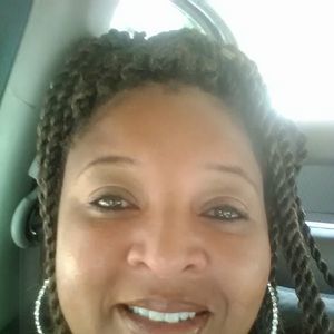 Meet your Posher, Rene