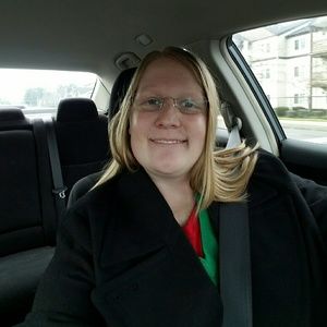 Meet your Posher, Cortney