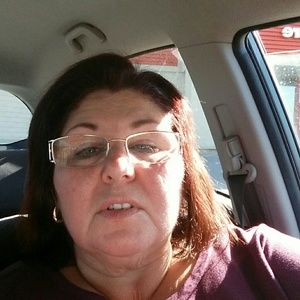 Meet your Posher, Lynn