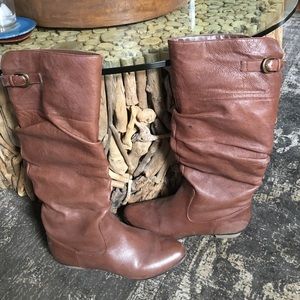 Brown boots