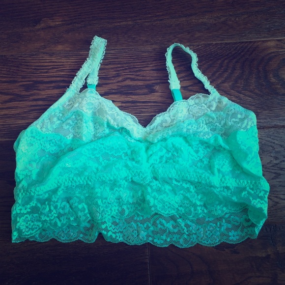 VS PINK lace bralette