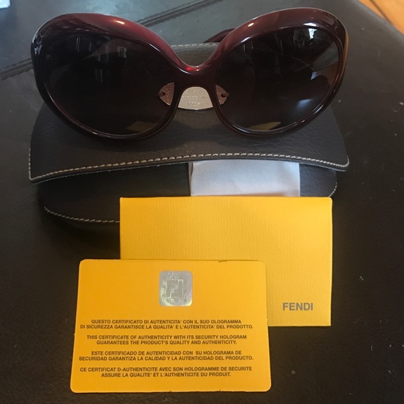 New! Fendi Sunglasses w/ case & authenticity card