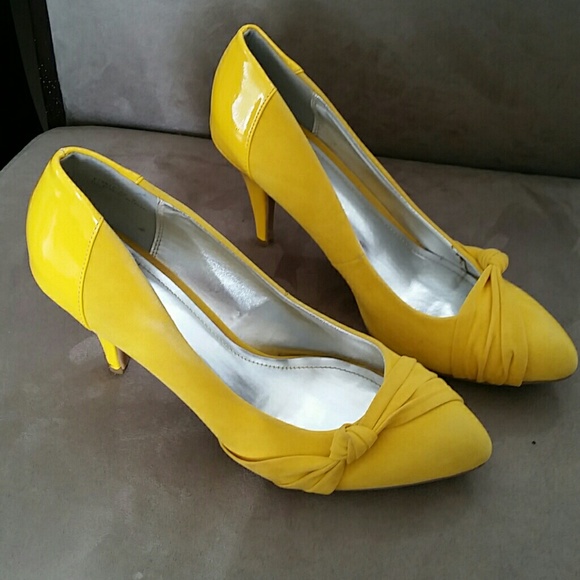 3.5" 1/8 Yellow Bamboo Heels