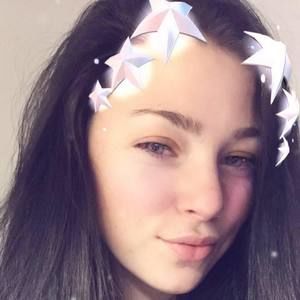 Meet your Posher, Katelynn