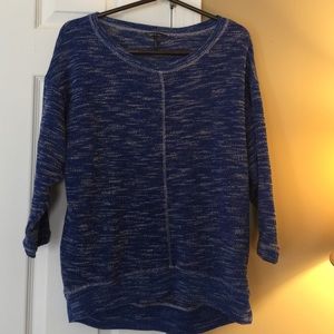 Blue marbled 3/4 sleeve sweater