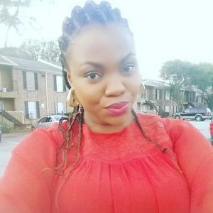 Meet your Posher, Opeoluwa